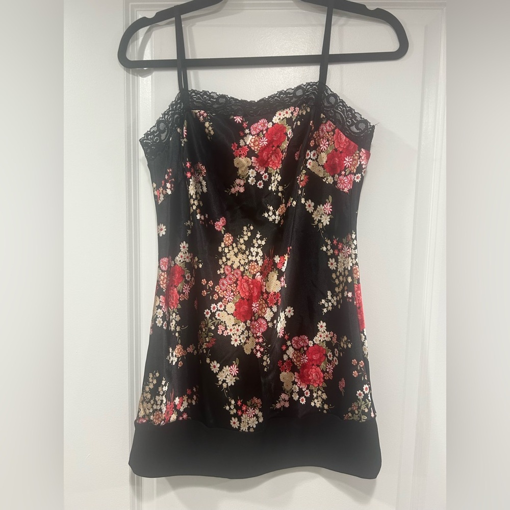 Vintage Forever 21 Y2K Lace Trim Satin Top